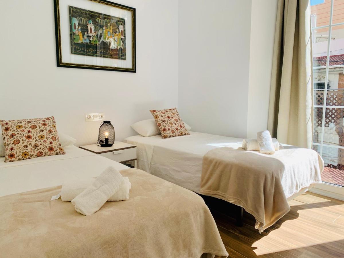 Homely Luxury Atarazanas Appartement